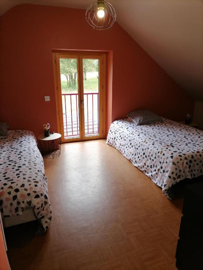 Maison A La Campagne "Douces Chevres" Guemene-Penfao Exterior foto